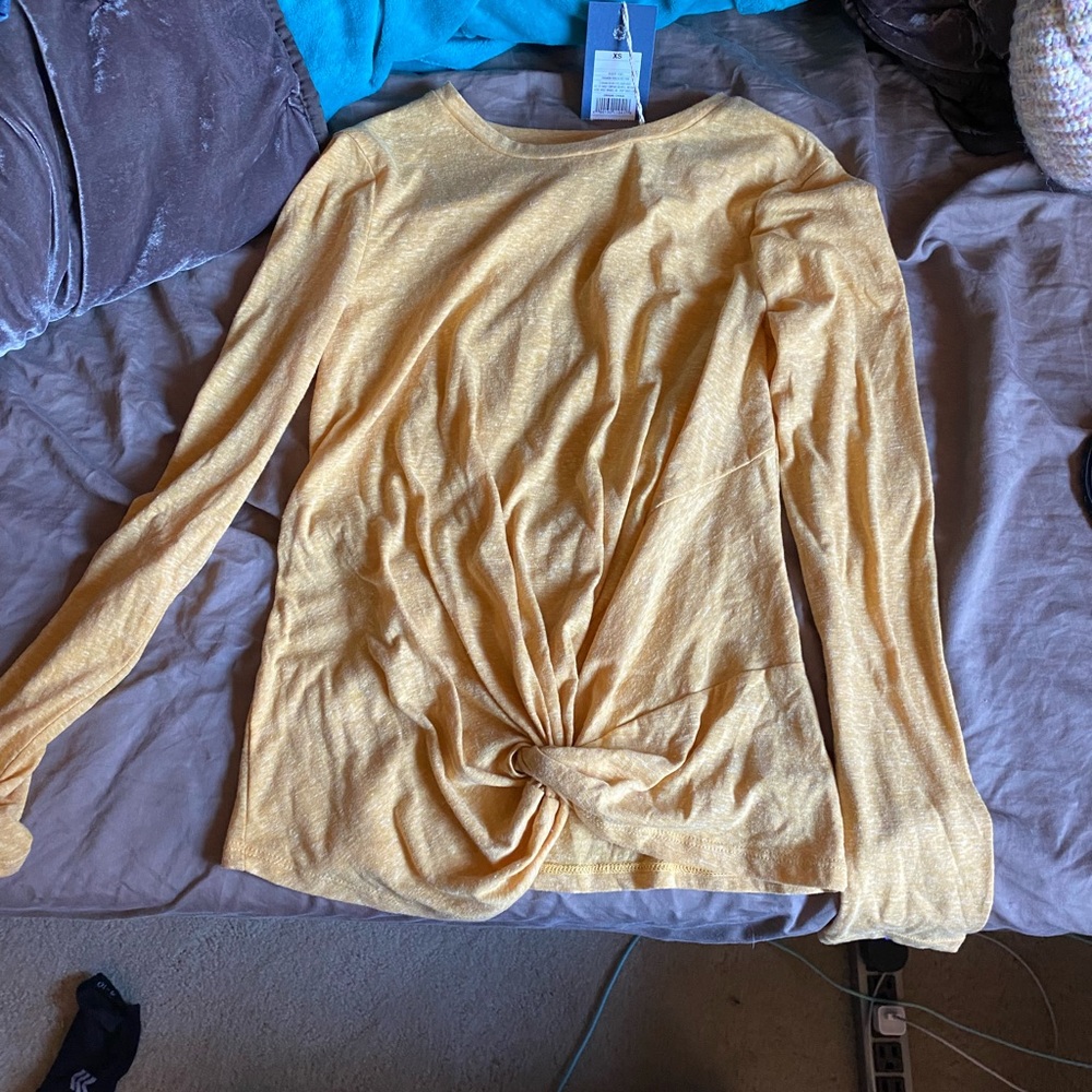 YELLOW LONG SLEEVE